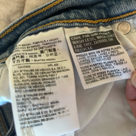 Levi’s ribcage straight denim jeans - Picture 9 of 11